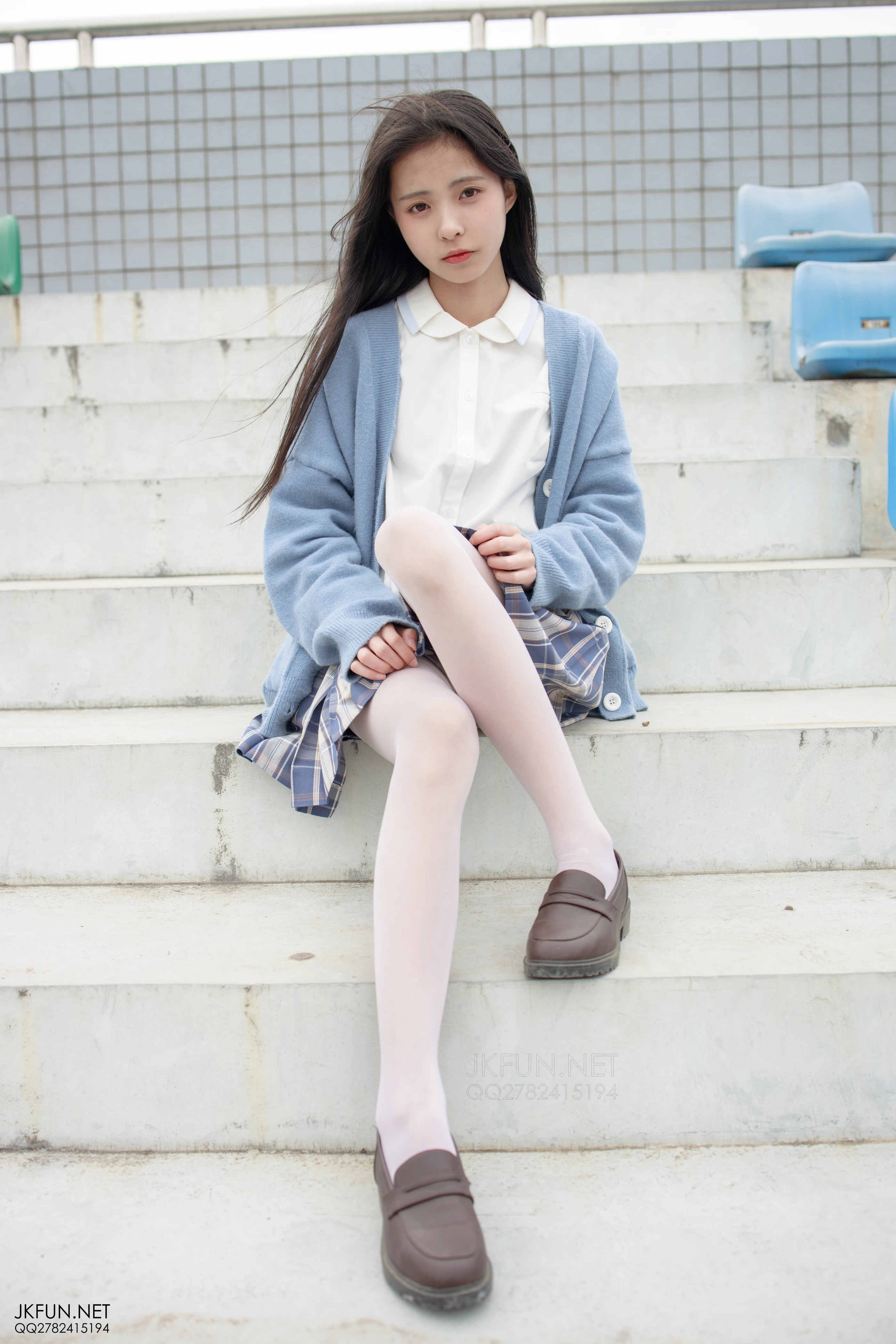 森萝财团 [JKFUN-003] 甜米 春游 [150P 1V]插图1